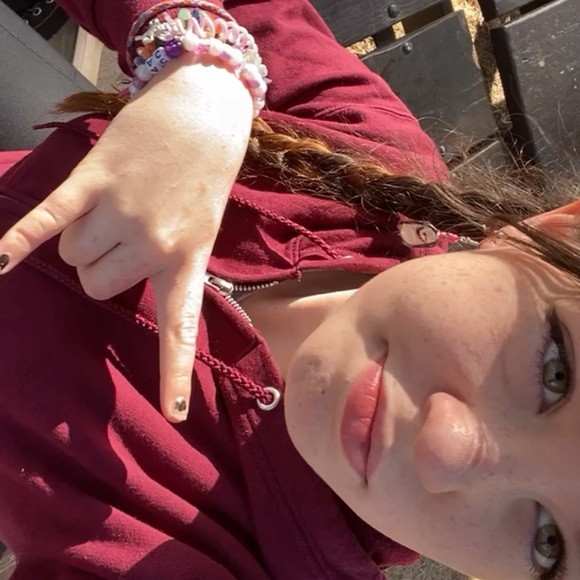 Meet your Posher, Mylee - Picture 1 of 1